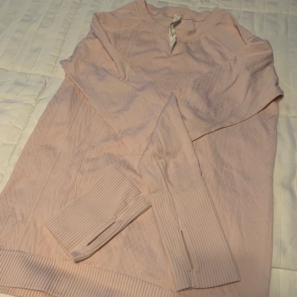 Lululemon long sleeve top